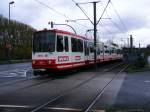 Ein Stadtbahnwagen B der Dortmunder Stadtwerke ist am 03.04.2008 an der Insterburger Strae in Huckarde unterwegs.