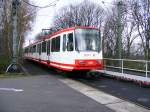 ruhrgebiet/119948/ein-stadtbahnwagen-b-der-dortmunder-stadtwerke Ein Stadtbahnwagen B der Dortmunder Stadtwerke ist am 03.04.2008 auf dem Remydamm unterwegs.